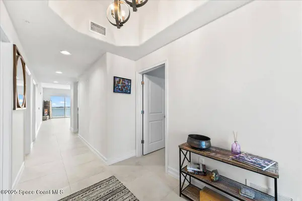 1465 S Harbor City BLVD #902, Melbourne, FL 32901