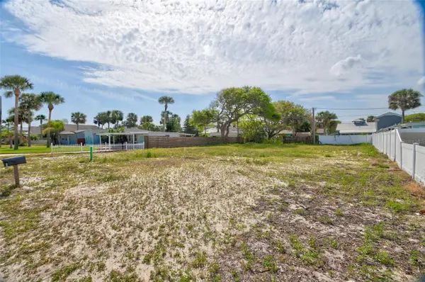 209 NORMANDY AVE, New Smyrna Beach, FL 32169