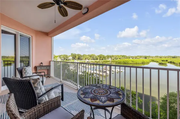 4 RIVERWALK DR #305, New Smyrna Beach, FL 32169