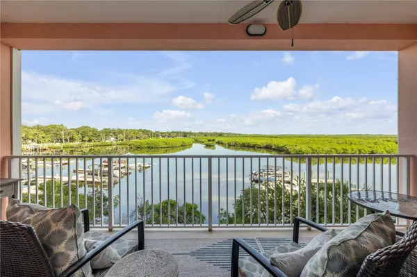4 RIVERWALK DR #305, New Smyrna Beach, FL 32169