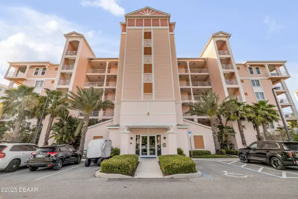 4 Riverwalk DR #305, New Smyrna Beach, FL 32169