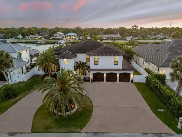 1212 COMMODORE DR, New Smyrna Beach, FL 32168