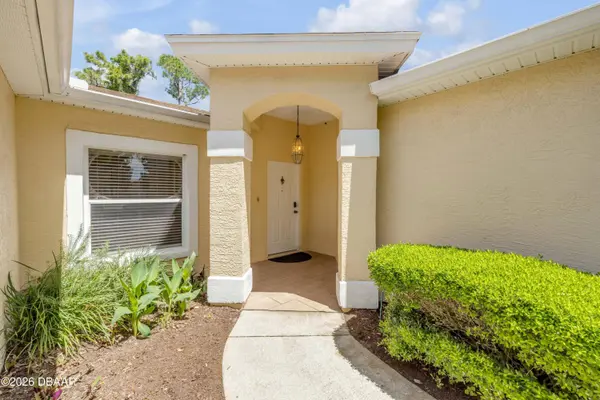 132 Turnbull Villas CIR, New Smyrna Beach, FL 32168