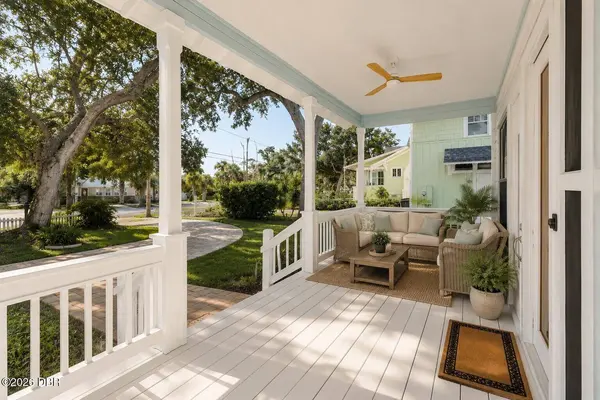 410 Peninsula AVE, New Smyrna Beach, FL 32169