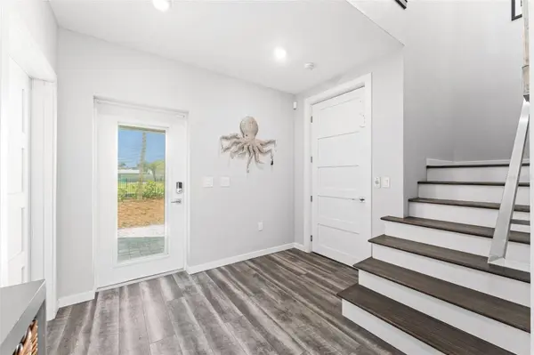 429 COLUMBUS AVE, New Smyrna Beach, FL 32169