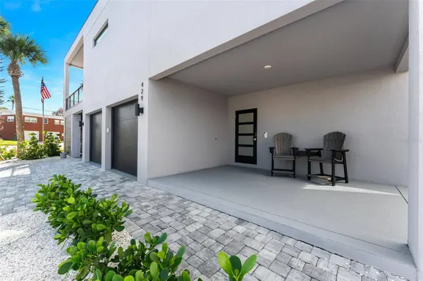 429 COLUMBUS AVE, New Smyrna Beach, FL 32169