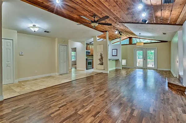 102 NW 28TH TER, Gainesville, FL 32607