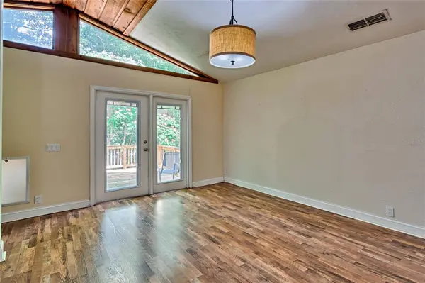 102 NW 28TH TER, Gainesville, FL 32607