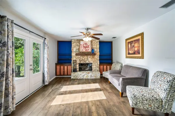 6007 NW 32ND ST, Gainesville, FL 32653