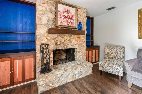 6007 NW 32ND ST, Gainesville, FL 32653