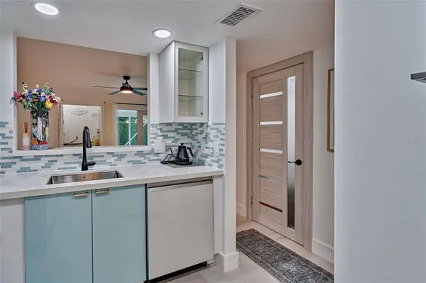 4622 SW 45TH LN, Gainesville, FL 32608