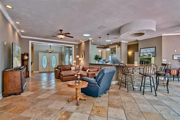 12208 SW 9TH AVE, Newberry, FL 32669