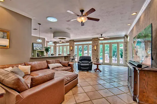 12208 SW 9TH AVE, Newberry, FL 32669