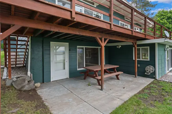 38941 Baypoint LN, Polson, MT 59860