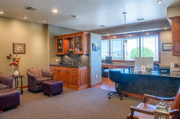 40 Four Mile DR #6, Kalispell, MT 59901