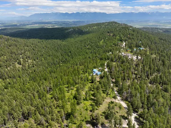 460 Buffalo LN, Somers, MT 59932