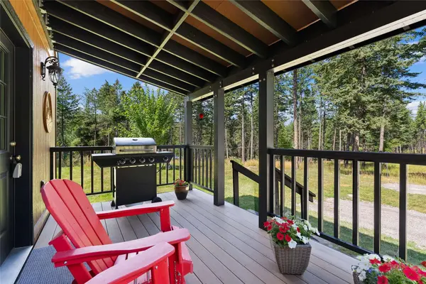 400 Buffalo TRL, Somers, MT 59932