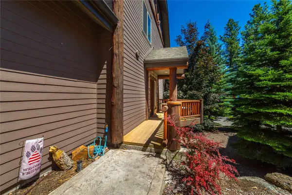 396 N Juniper Bay RD #8, Somers, MT 59932