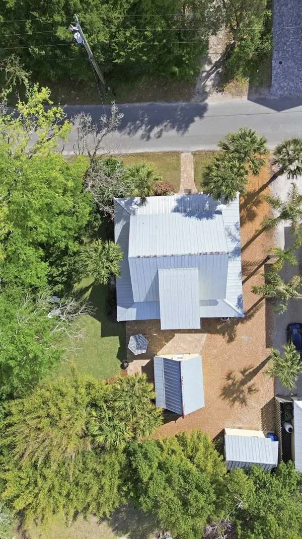 913 WHITE ST, Fernandina Beach, FL 32034