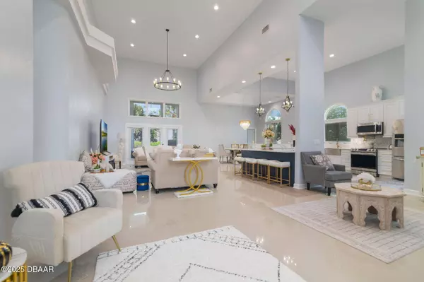 5 Bay Pointe DR, Ormond Beach, FL 32174