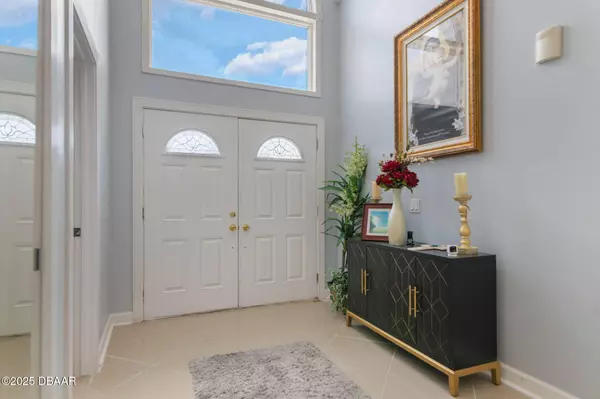 5 Bay Pointe DR, Ormond Beach, FL 32174