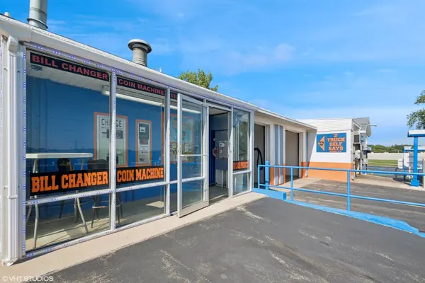 731 Midwest CT, Freeport, IL 61032