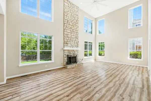 10592 Capitol LN, Huntley, IL 60142