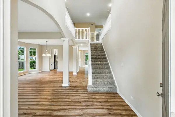 10592 Capitol LN, Huntley, IL 60142