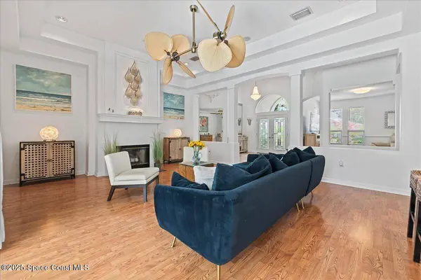 1085 Mercedes DR, Merritt Island, FL 32952