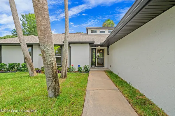 313 Evergreen ST NE, Palm Bay, FL 32907