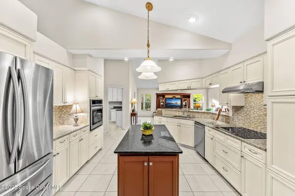 3670 Painted Bunting PL, Grant, FL 32949