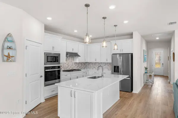 8870 Shoreline AVE, Melbourne, FL 32940