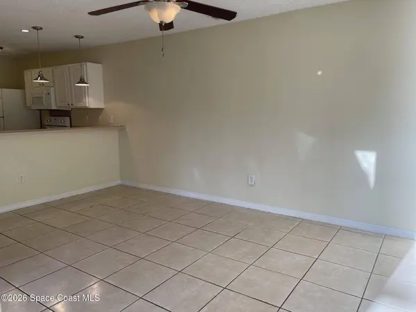 1495 Malibu CIR NE #102, Palm Bay, FL 32905