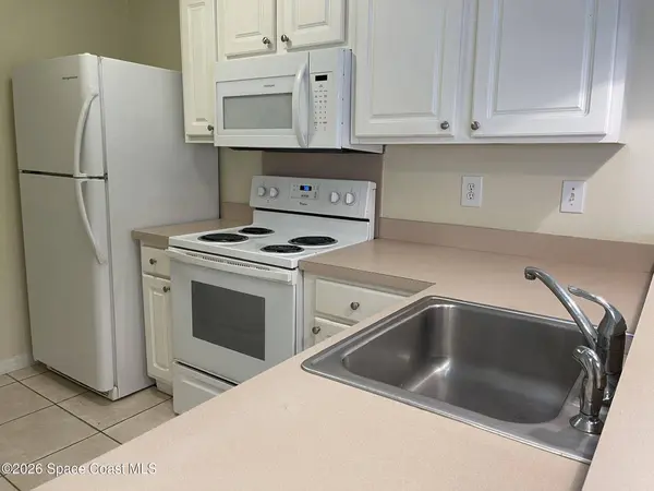 1495 Malibu CIR NE #102, Palm Bay, FL 32905