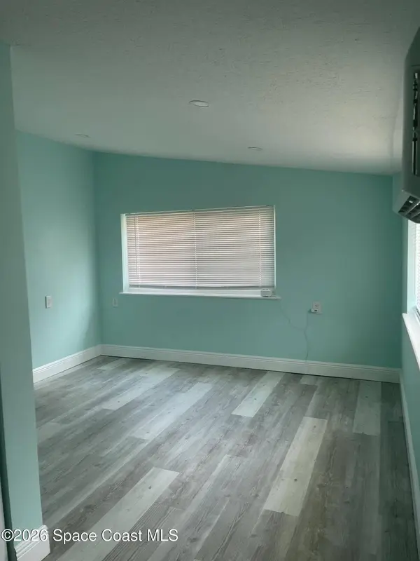 230 Avenida Central, Indialantic, FL 32903