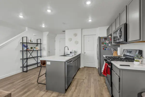291 E SERENITY AVE, Tooele, UT 84074