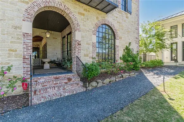 290 Guild LN, Fayetteville, GA 30214