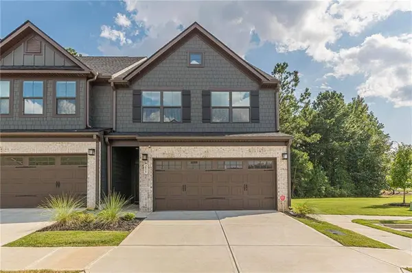 255 Climbing Ivy CIR, Fayetteville, GA 30214