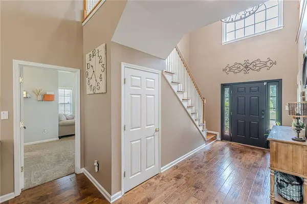 130 Victor LN, Fayetteville, GA 30214