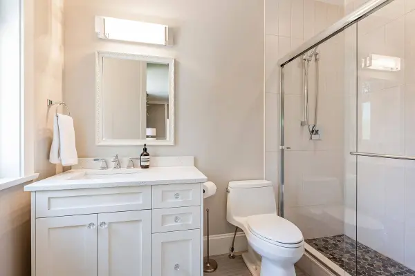 12579 26 AVE, Surrey, BC V4A 2K6