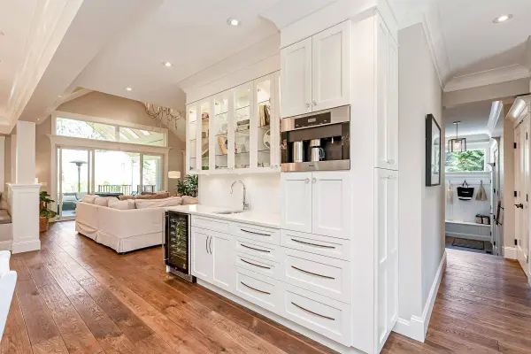 12579 26 AVE, Surrey, BC V4A 2K6