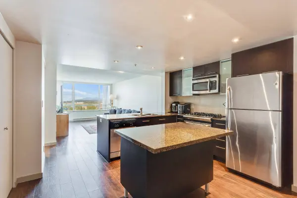 3111 Corvette WAY #1709, Richmond, BC V6X 4K3