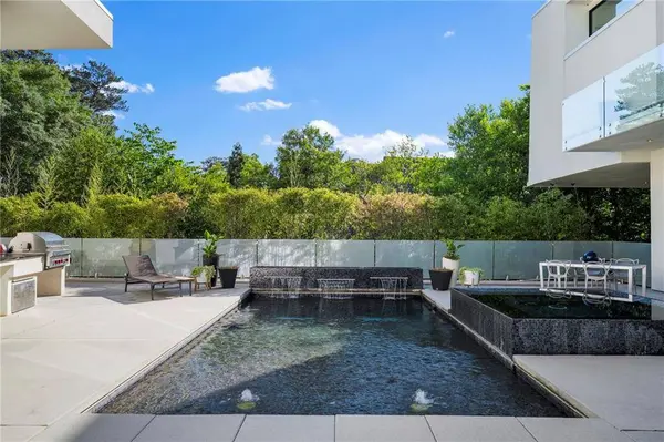 937 Berkshire RD NE, Atlanta, GA 30324