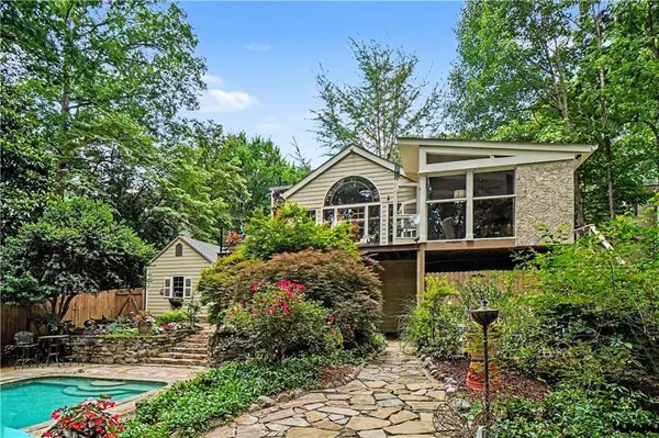 2022 Westminster WAY NE, Atlanta, GA 30307
