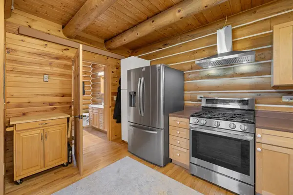 11706 E Paradise Drive, Hill City, SD 57745