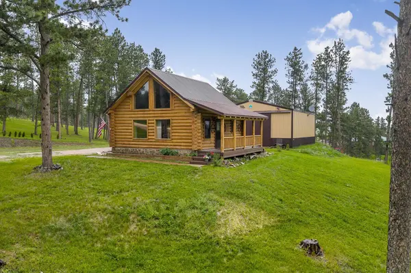 11706 E Paradise Drive, Hill City, SD 57745