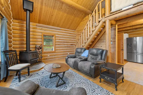 11706 E Paradise Drive, Hill City, SD 57745