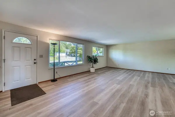 3124 Carolyn Dr W, University Place, WA 98466