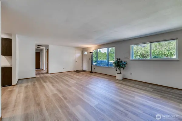 3124 Carolyn Dr W, University Place, WA 98466