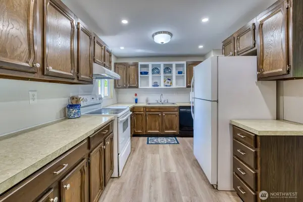 3124 Carolyn Dr W, University Place, WA 98466